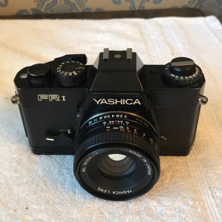 Yashica FR I kamera