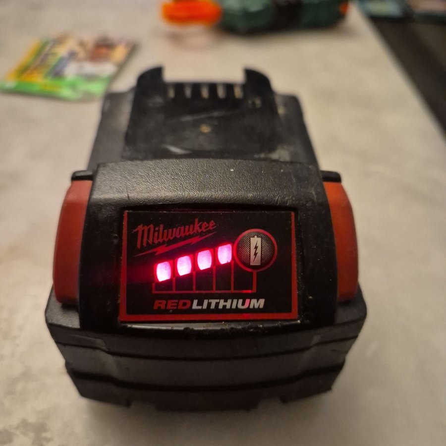 Milwaukee M18 batteri 5.0 Ah