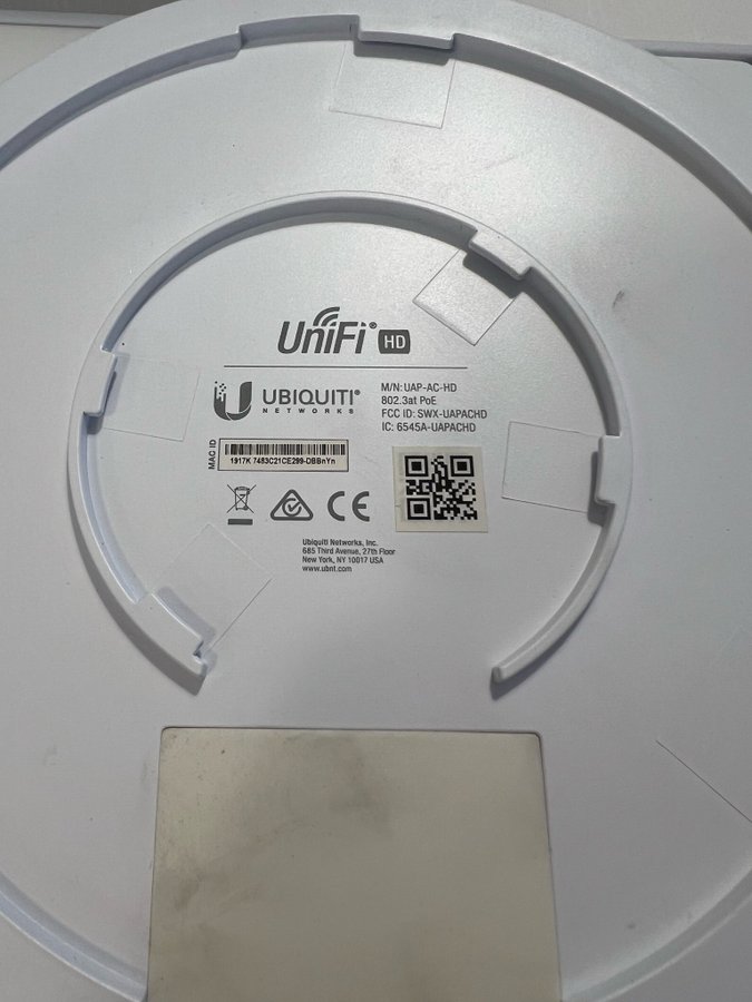 Ubiquiti Unifi HD WiFi AP - ingen POE!