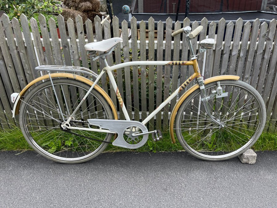 Äldre HERRCYKEL cykel MUSTANG Super De Luxe 26" 1960-tal SUPERFINT SKICK!