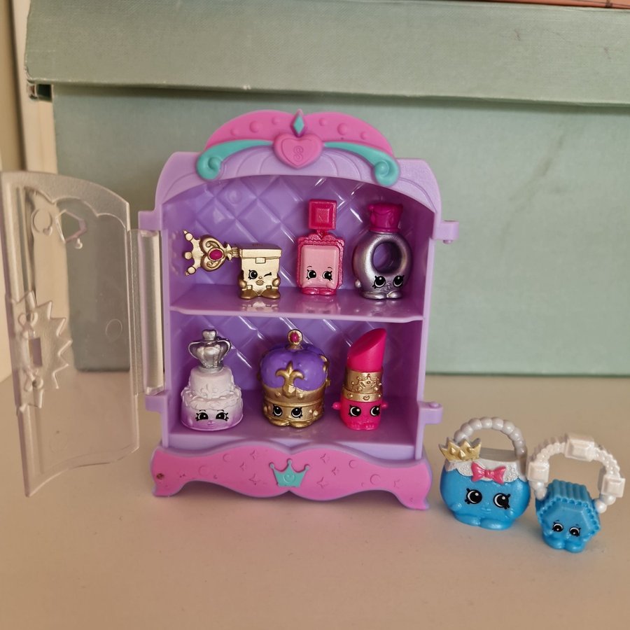 Shopkins säsong 5 - Royal - Söt garderob med 7 figurer