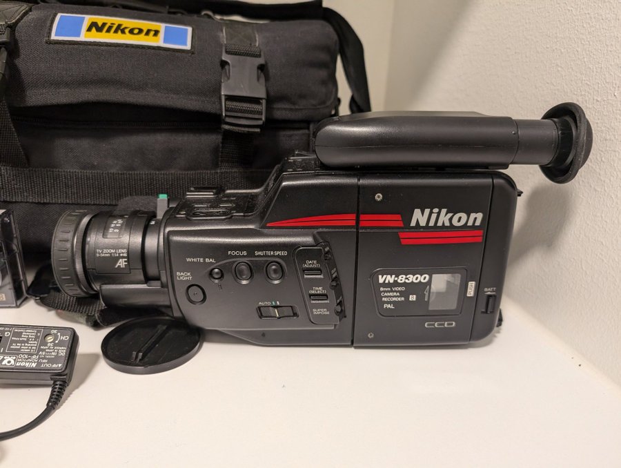 Nikon VN-8300 Videokamera 8mm Made In Japan