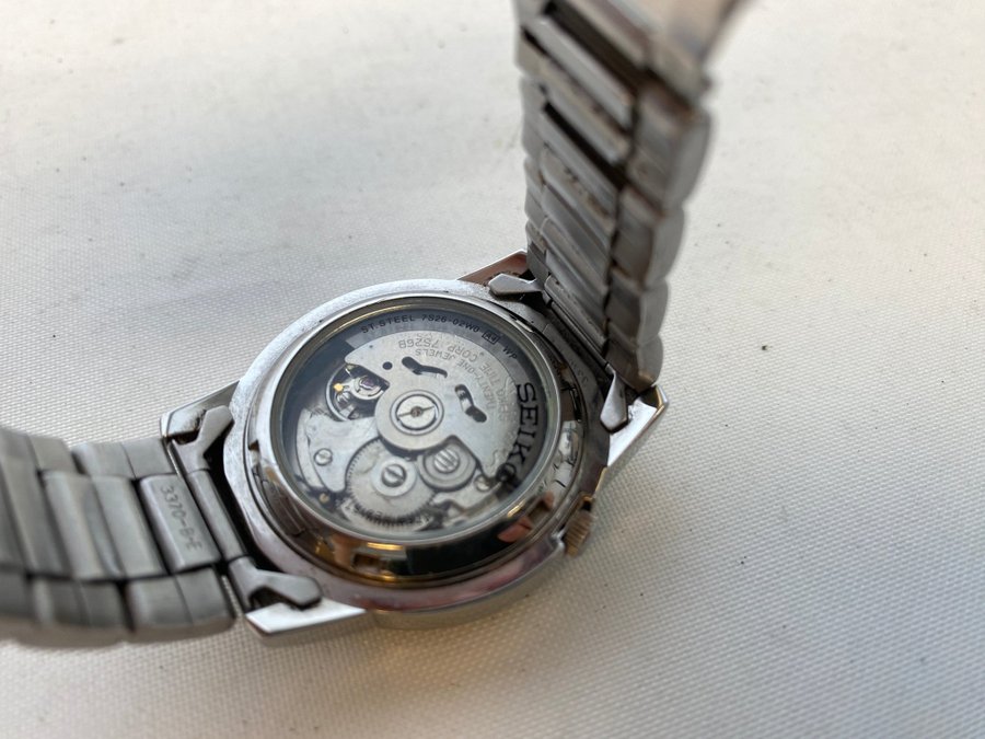 Renoveringsobjekt - Vintage Seiko 5 Automatiskt Japansk Klocka