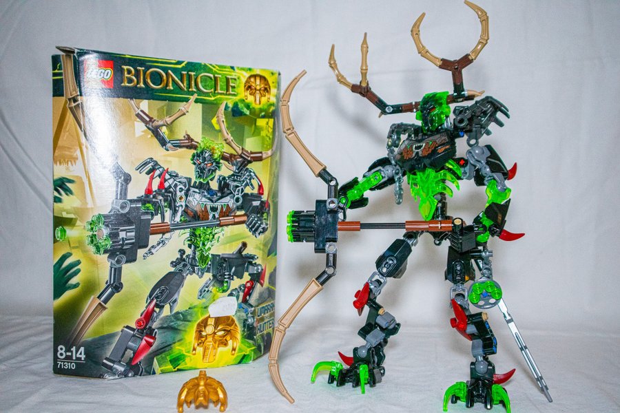 LEGO Bionicle Umurak the hunter