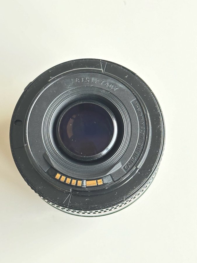 Canon EF 50mm f/1.8 II Objektiv