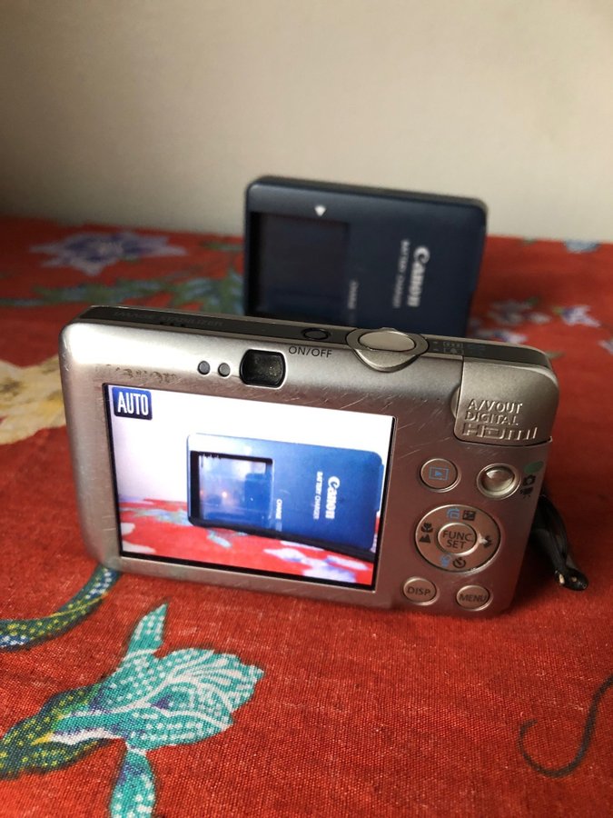 Canon Ixu310 IS Digitalkamera