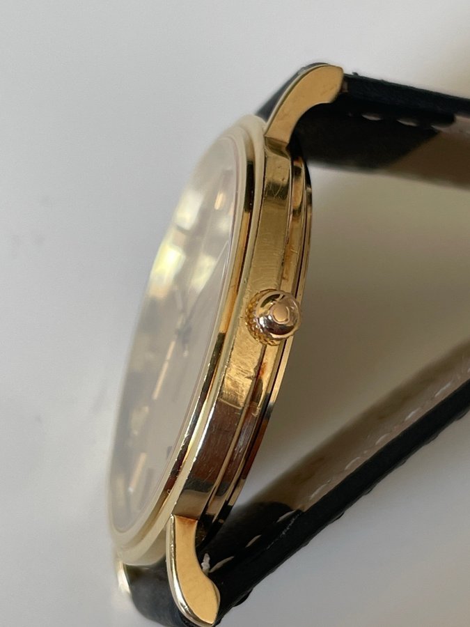 Herrur Omega 18k