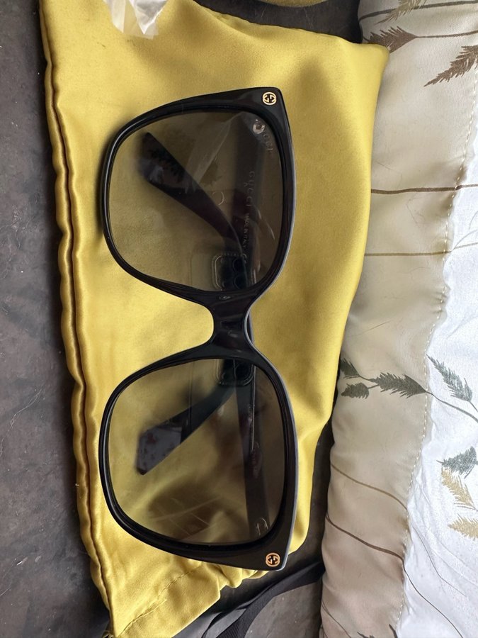 Gucci sunglasses