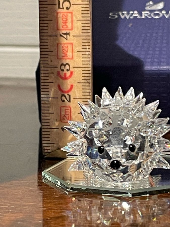 2 st Swarovski Igel Figuriner Kristall