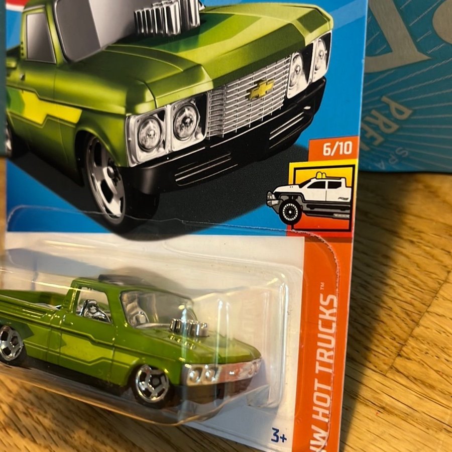 Hot Wheels Custom '72 Chevy Luv 6/10