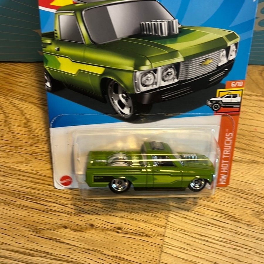 Hot Wheels Custom '72 Chevy Luv 6/10