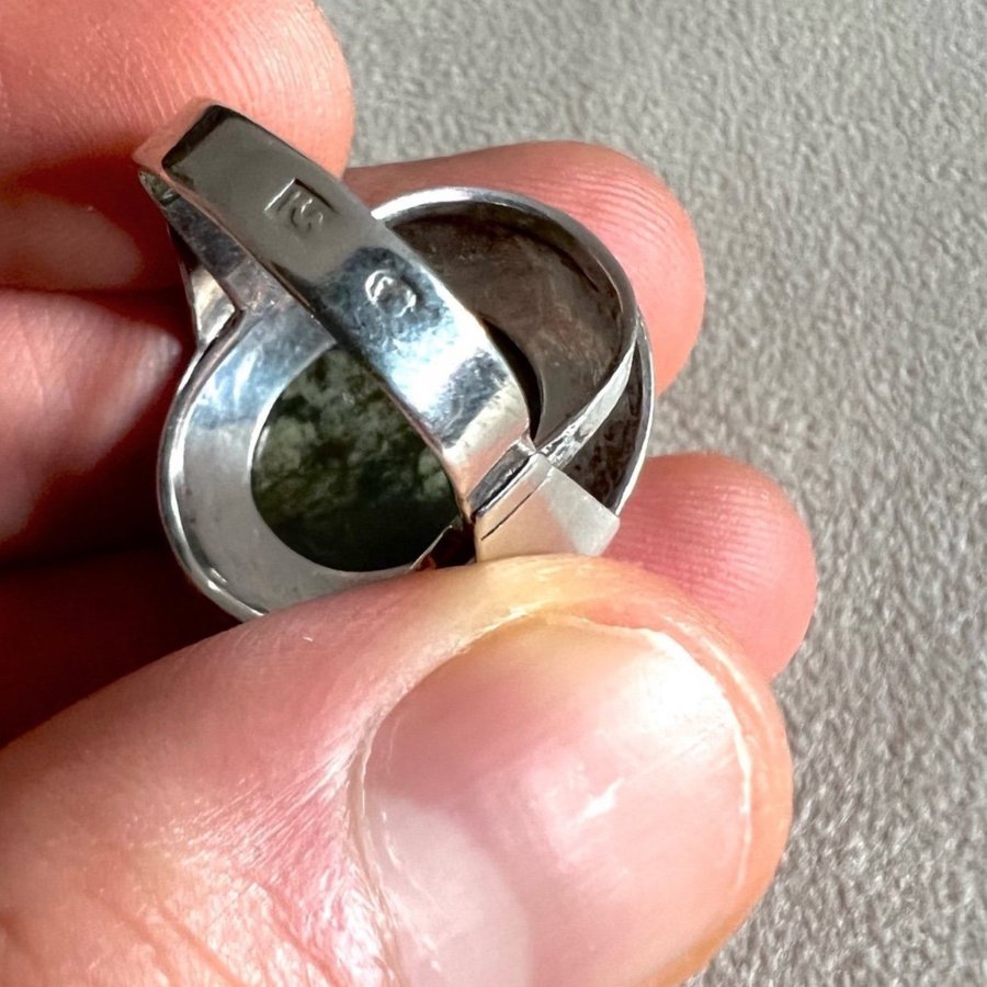 Äldre handgjord silver ring med sten - Fler stämplad