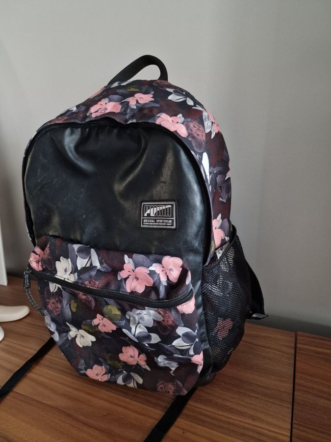 Puma - Svart  Blommig Ryggsäck, Back Pack