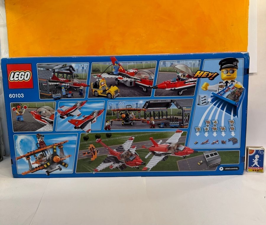 LEGO City Airport 60103 Airport Air Show Building Kit (670 d), år 2016.(oanvänt)