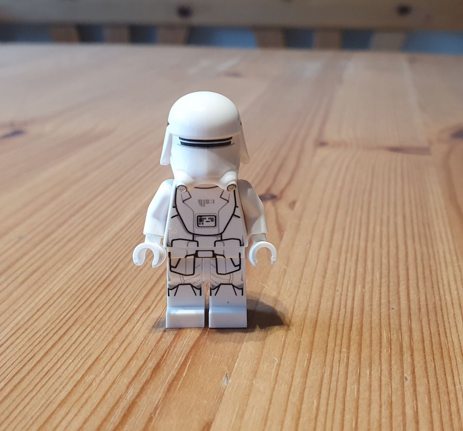 Lego Star Wars First Order Snowtrooper