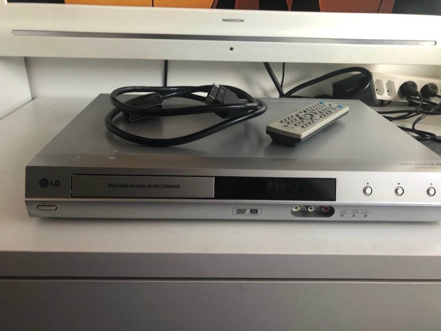 LG DVD-Recorder DR275 med fjärrkontroll dvd spelare