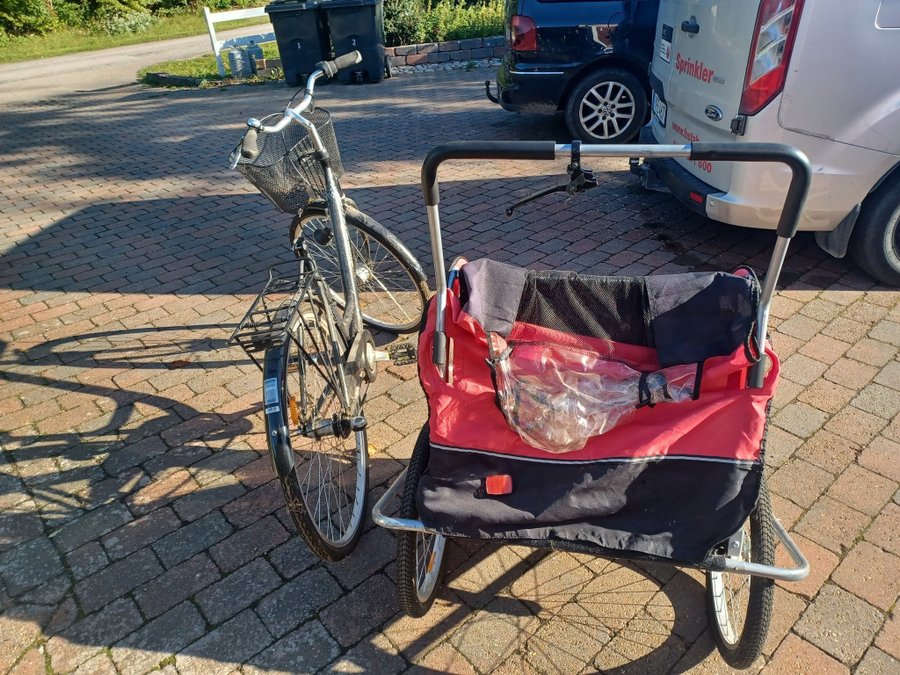 Cykelvagn och cykel