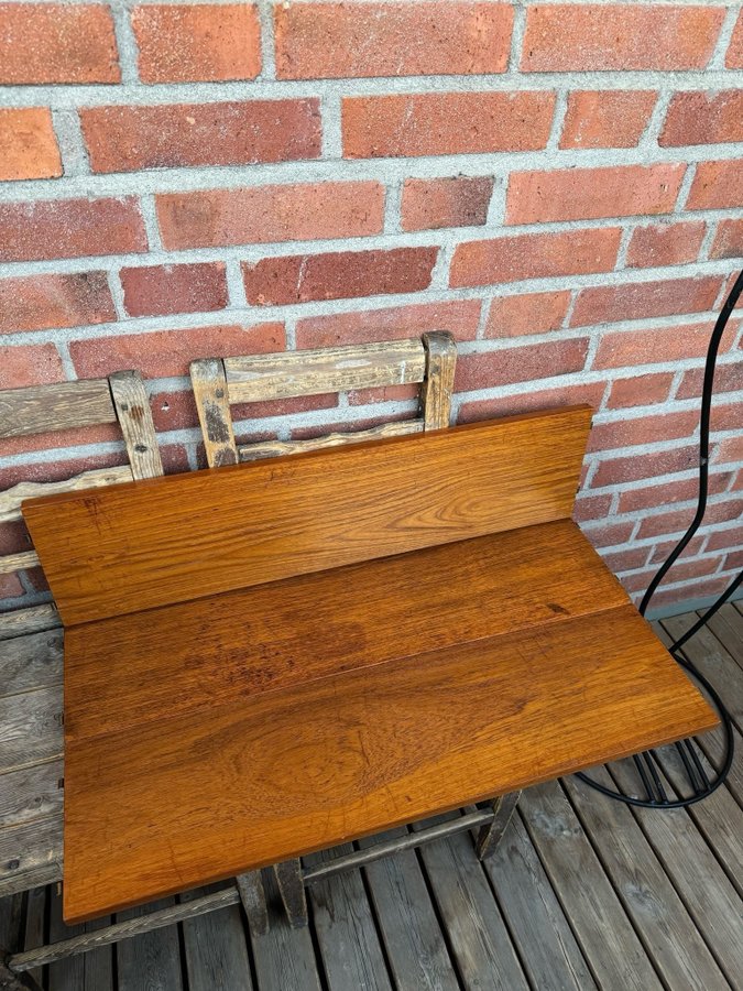 Vintage Stringhylla Teak Trä Svarta String Gavlar Retro Teakhylla