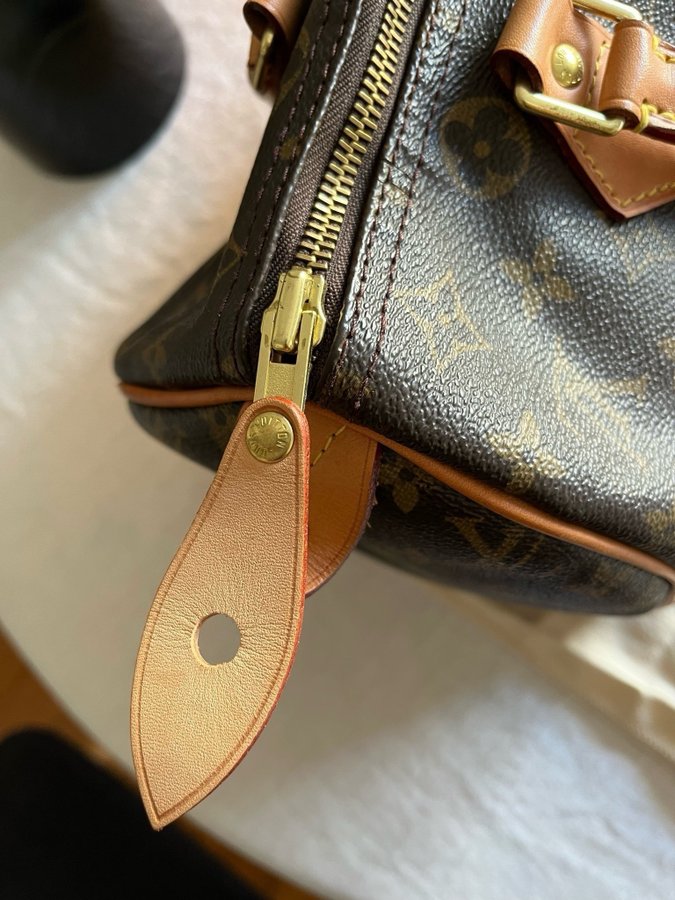 Louis Vuitton - Speedy 25