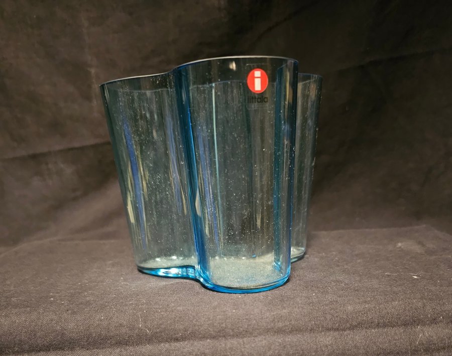 Blå vas, Savoy, modell 3030, 1998, Alvar Alto - Iittala (Fiskars), begagnad