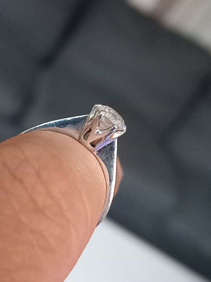 Vacker RING äkta silver 835 VIT sten stl 17.25 fin lyster