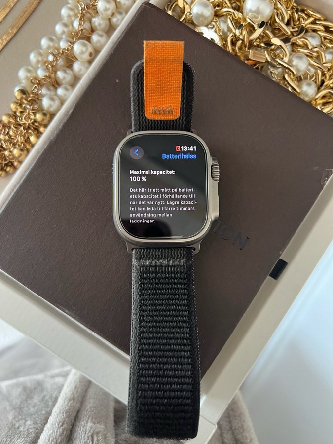 Apple Watch Ultra (Modell A2684)