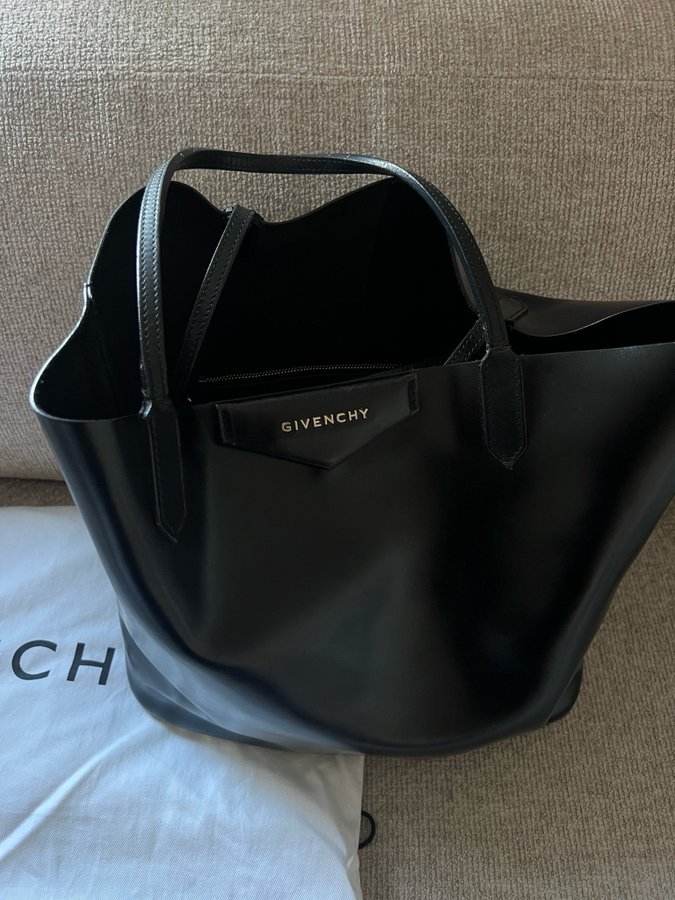 Givenchy antigona shopper väska