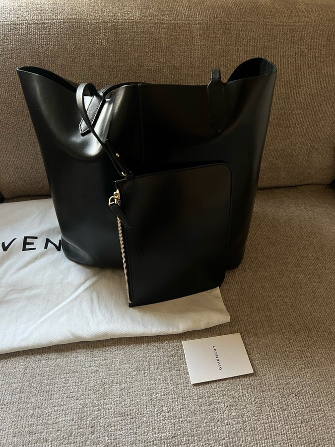 Givenchy antigona shopper väska