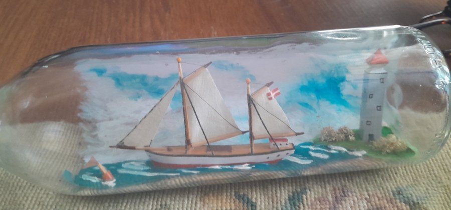 Ship in a bottle swedish 1900 1th part