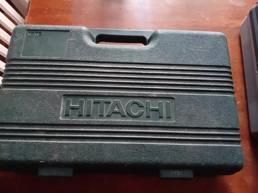 Hitachi WH12DAF Slagskruvdragare