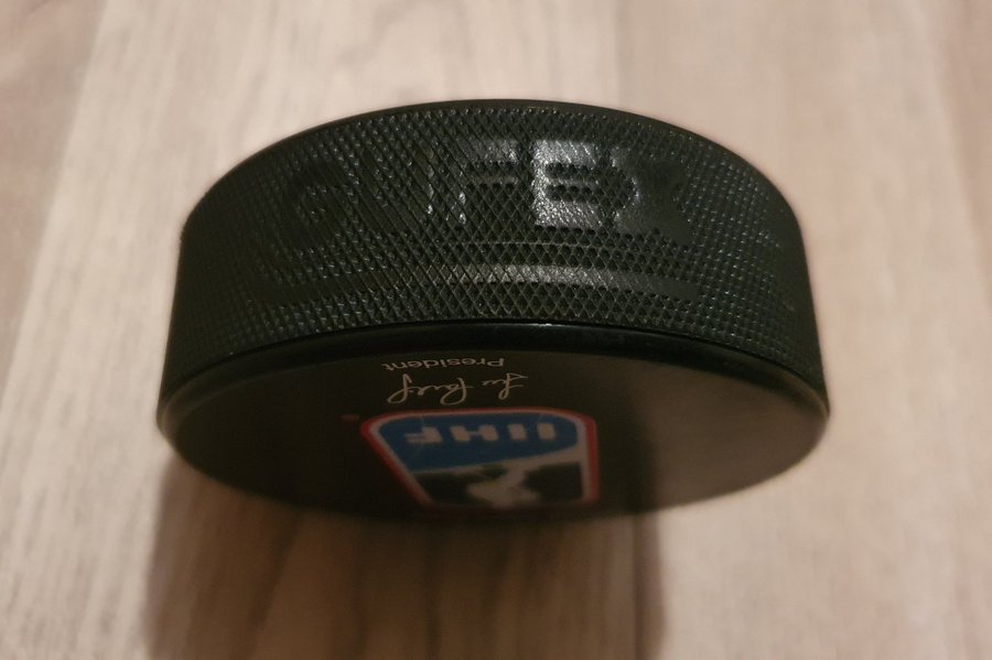 Eishockey Puck WM 2023, made in Tschechien, Gufex