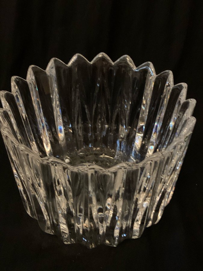 Orrefors art glass Fleur skål 17/22 cm