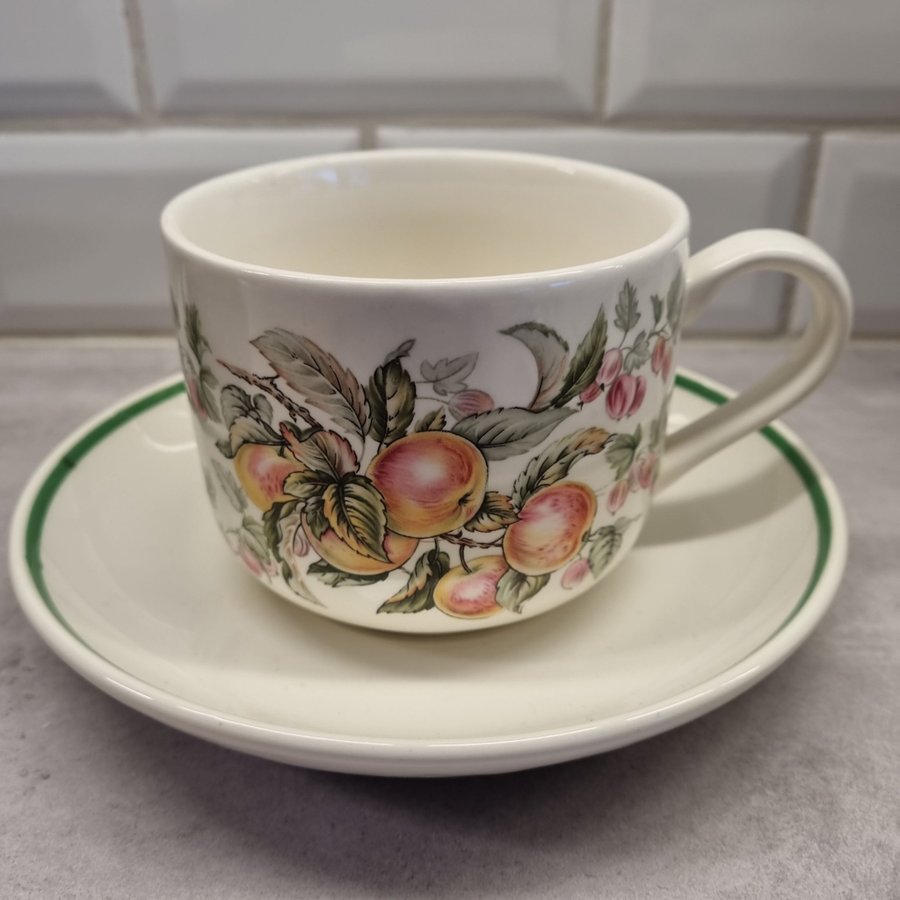 Grindley Staffordshire stora tekoppar