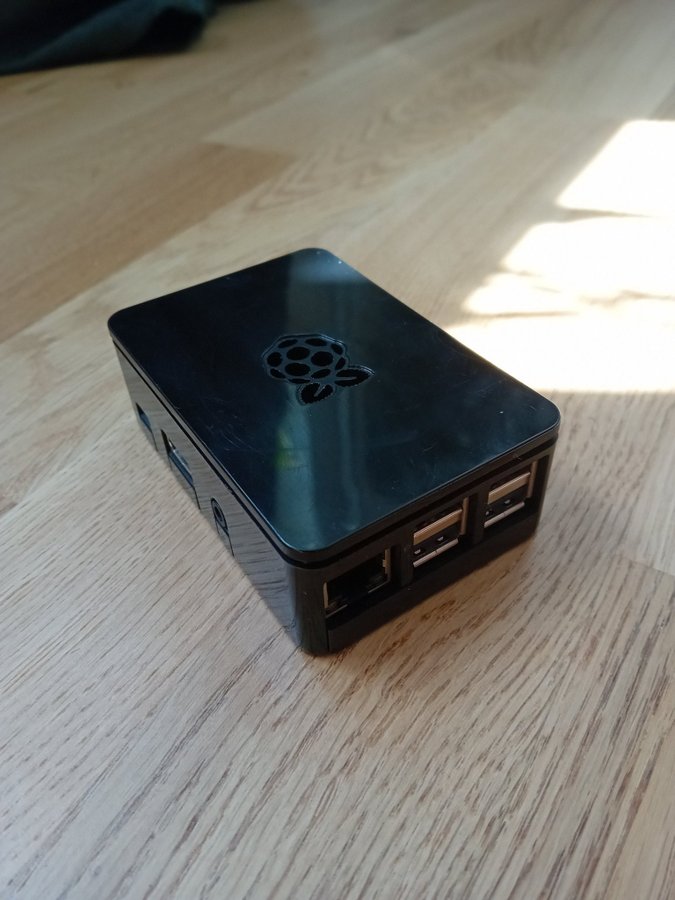 Raspberry Pi 3 Model B+