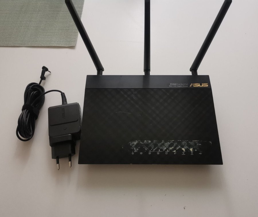 ASUS RT-AC66U Dual Band Gigabit Router