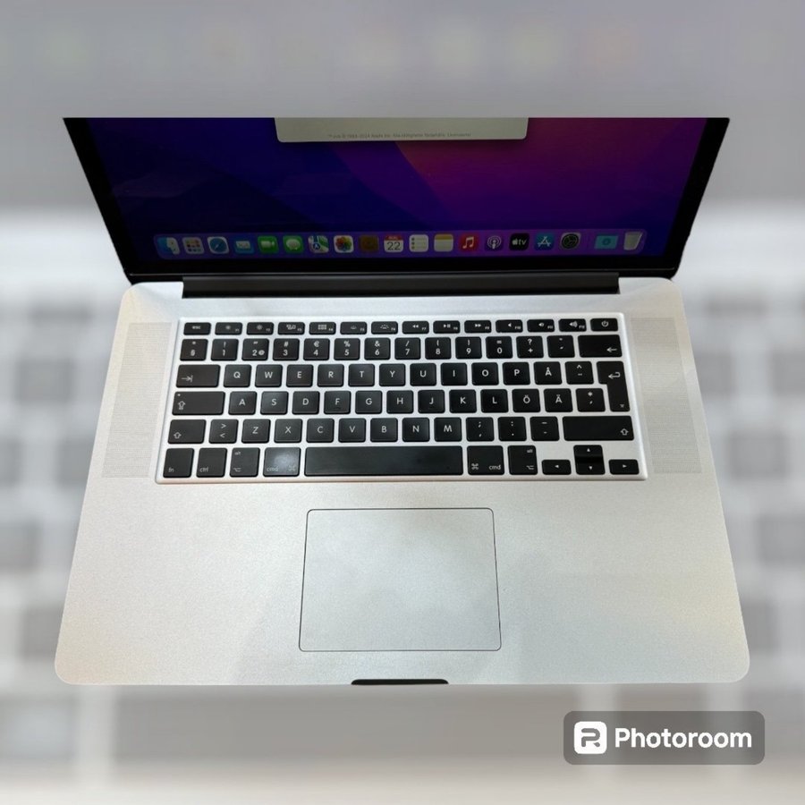 MacBook Pro (Retina, 15 tum, mitten 2015) - 16GB RAM, 256GB SSD