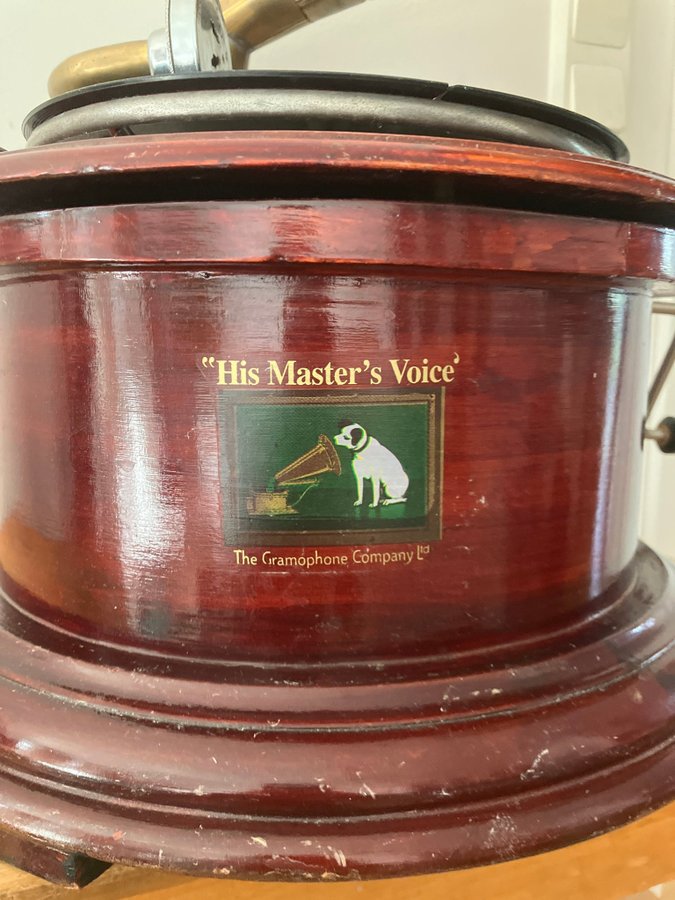 Grammofon "His Master's Voice"