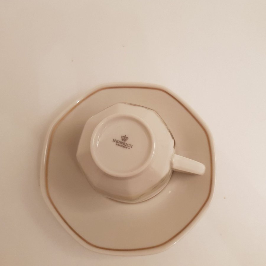 Heinrich Tyskland Villeroy  Boch Set med 1 tekopp/Kaffekopp med fat