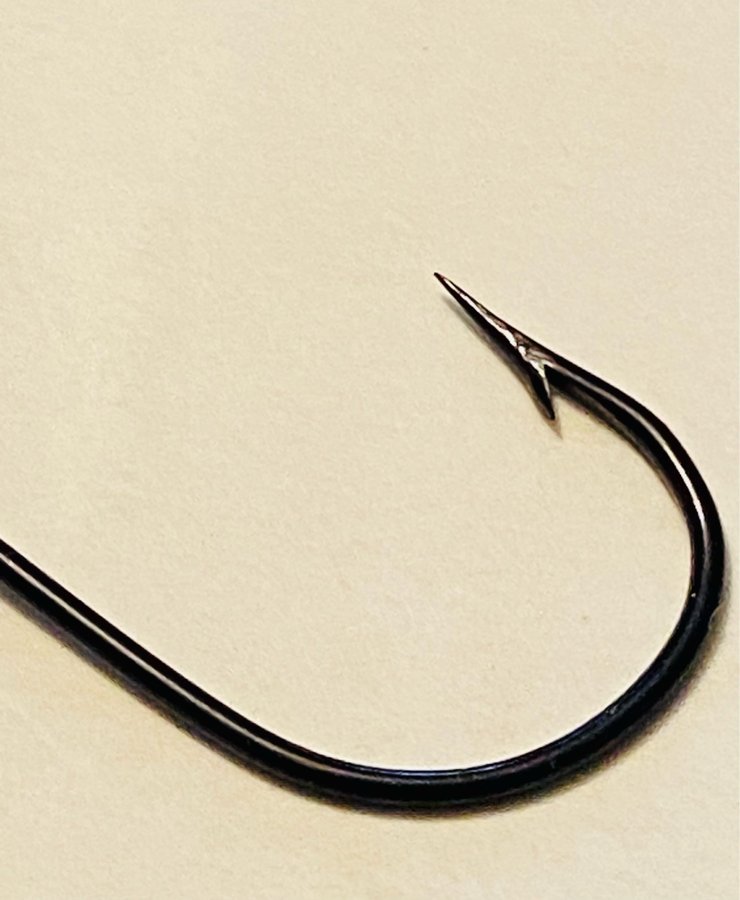 MUSTAD nr3/0 Qual 3260 . 100st kvalitetskrokar i sin original ask! Utrop 1kr !