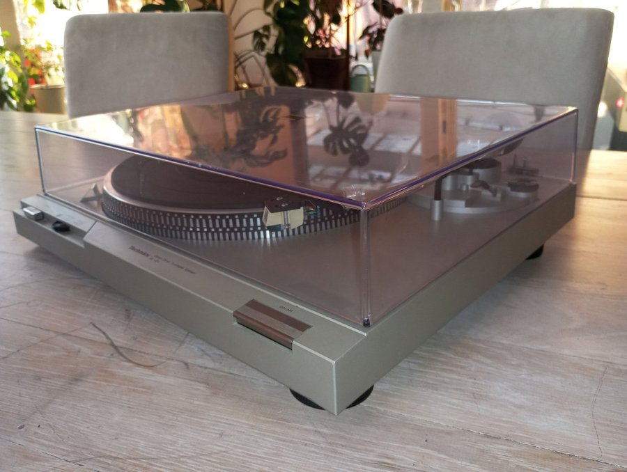 Technics SL-D2 vinylspelare