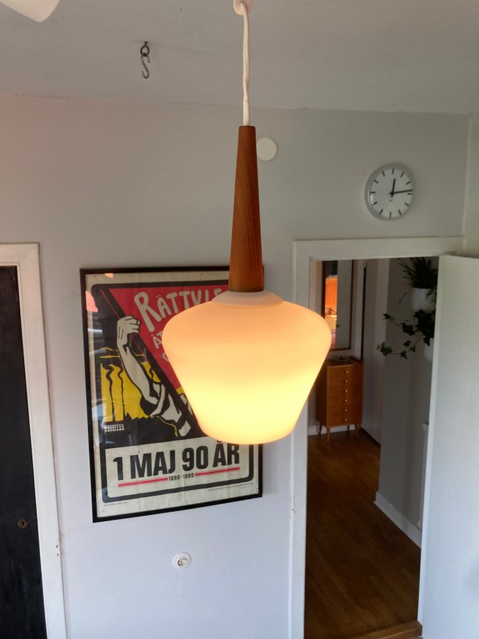 Taklampa Teak Opalglas Retro Vintage 50/60-tal