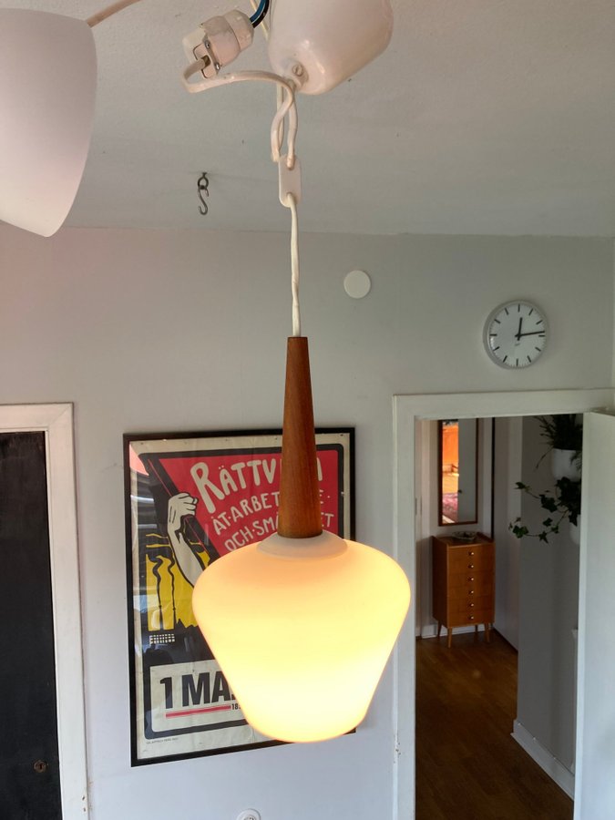 Taklampa Teak Opalglas Retro Vintage 50/60-tal