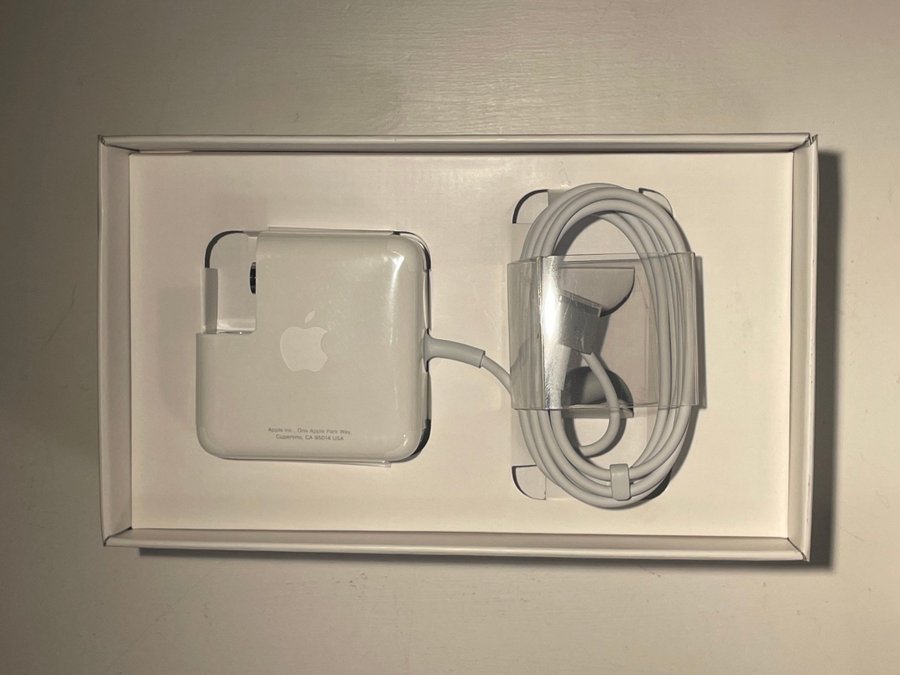 Apple MagSafe 2 Nätadapter