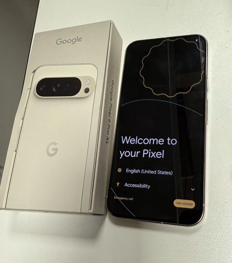 Google Pixel 9 Pro XL  Google Pixel Buds Pro 2