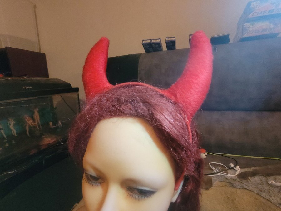 Röda djävul horn devil diadem