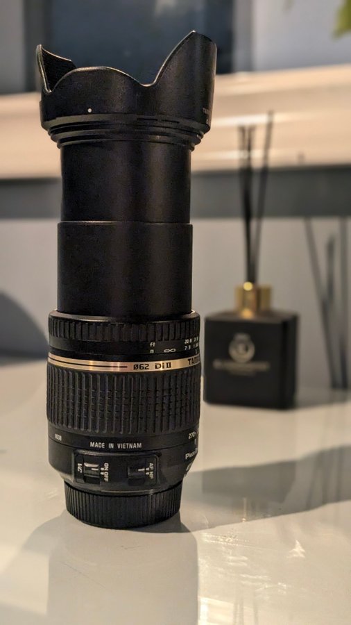 Tamron 18-270mm F/3.5-6.3 Di II VC PZD Objektiv