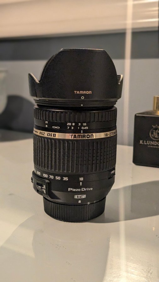 Tamron 18-270mm F/3.5-6.3 Di II VC PZD Objektiv