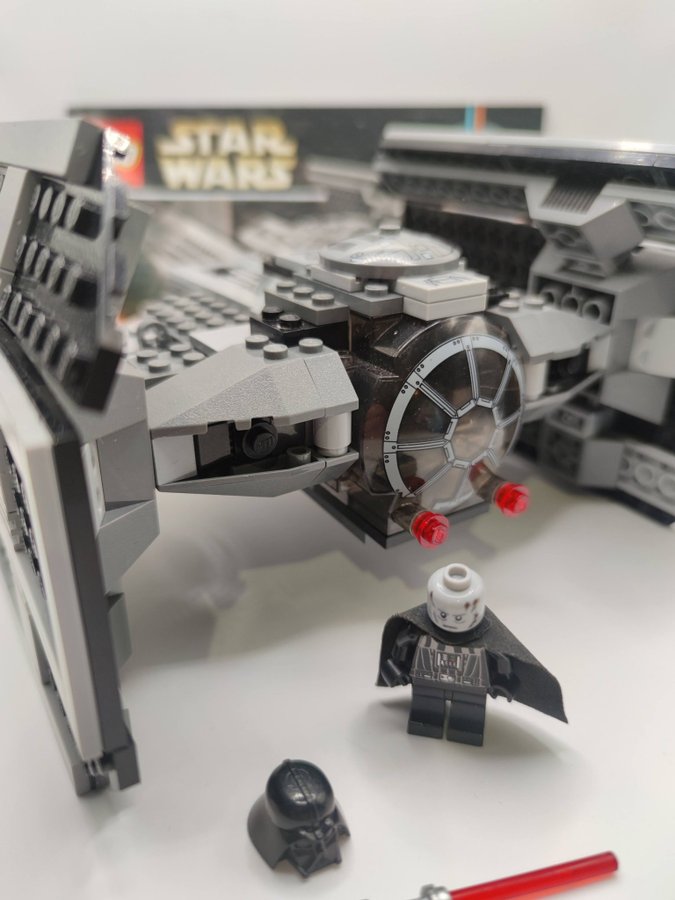 Lego Star Wars 8017 - Darth Vaders TIE fighter