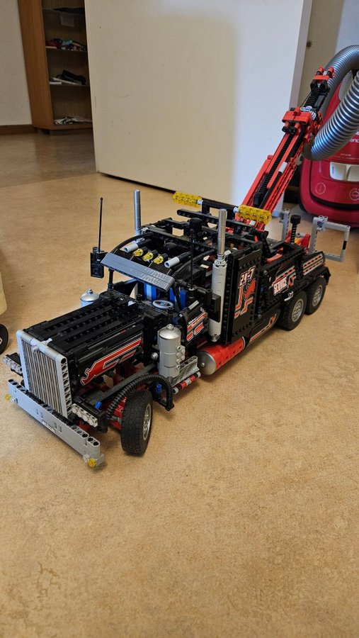 Lego Technic 8285 - Dragbil