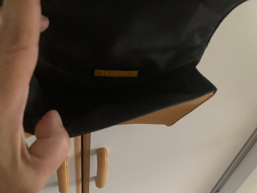 Pull  Bear brun väska